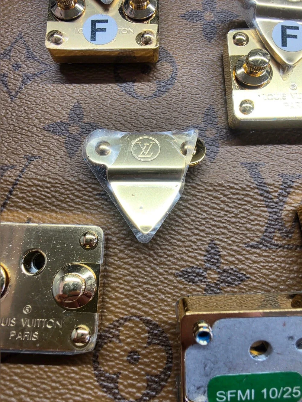 Louis Vuitton Gold Tone Metal Fastener Hardware Set
